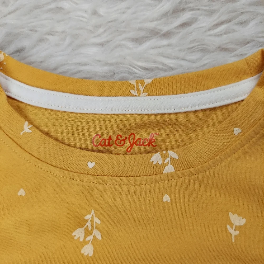 🌞 3/$5 • Cat & Jack • Long Sleeve Shirt - Picture 2 of 3